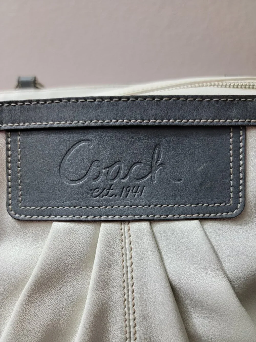 Coach Soho Pleated East West Gallery Tote Ivory Leather Gray Trim F13759 - Picture 2 of 10